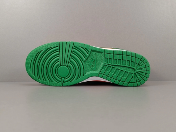 6B53A44F-A5AF-4299-A4E3-F3A21C0F3E2D