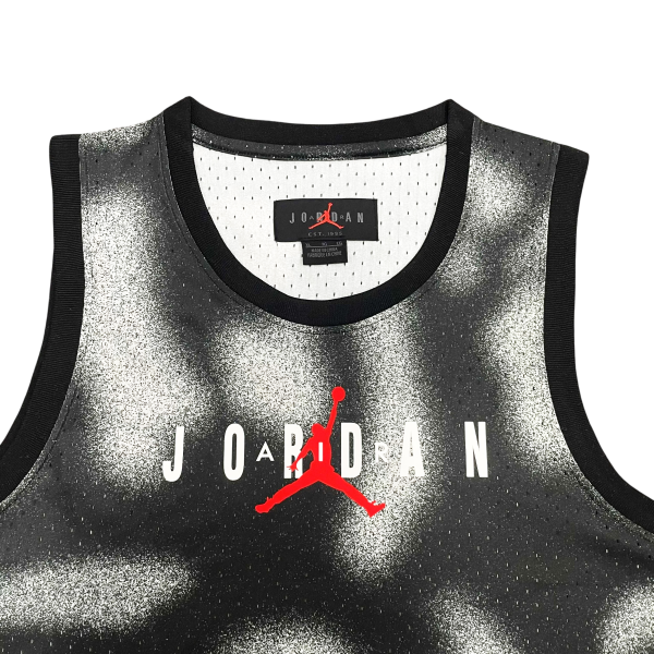 Чернобелая майка Jordan-купить-в-time2win.ru