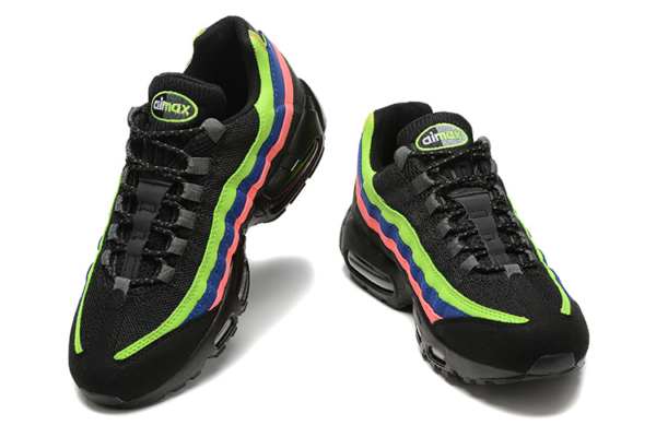 Nike_Air_Max_95_GS__Black_Neon__-05